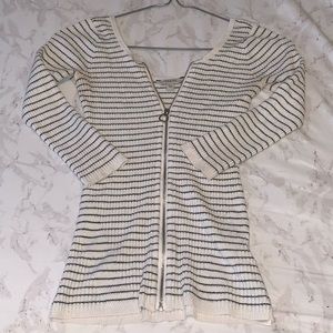 Guess zip up shirt